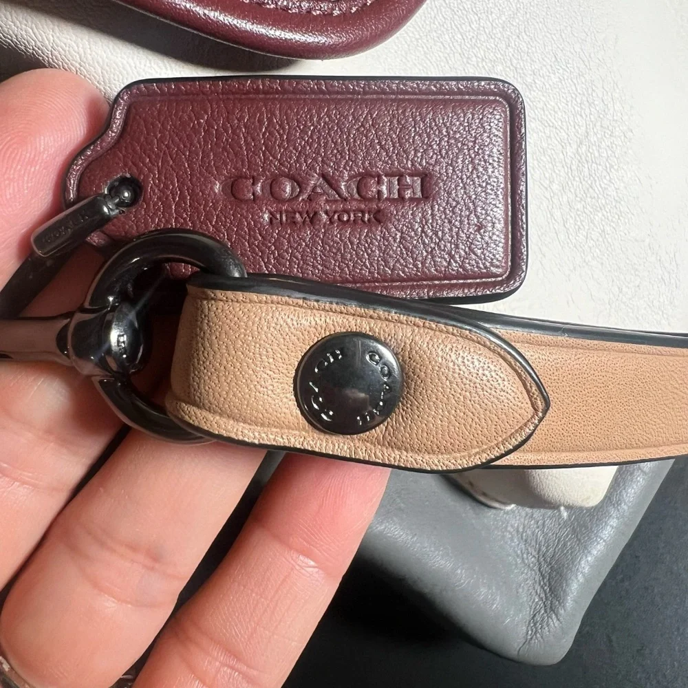 Coach Ranger Color block Pouch - Picture 8 of 17